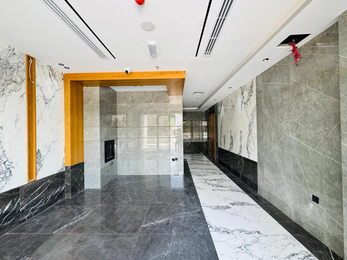 Glam Residence — лобби