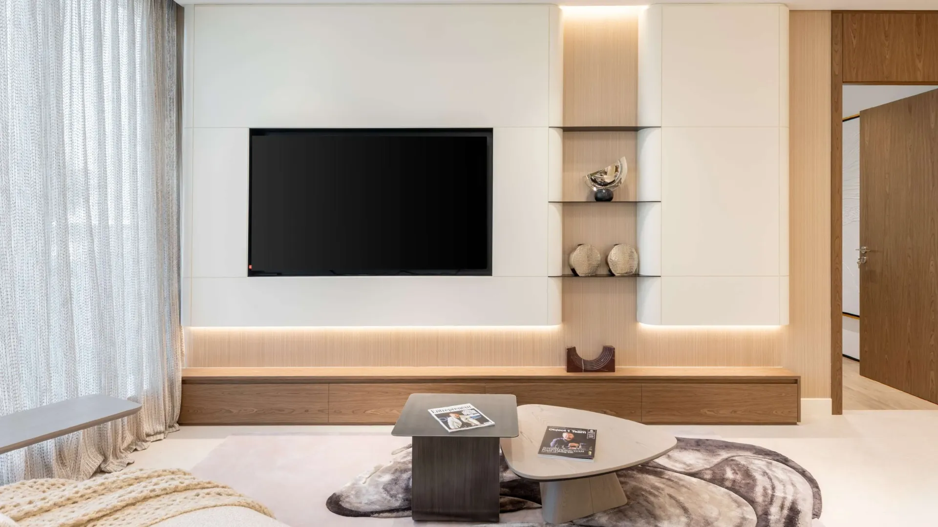 A1LA Residence — интерьер гостиной