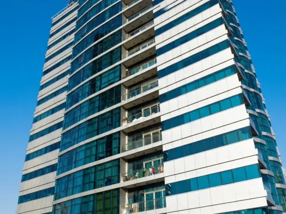 Amaris Tower в районе JVC (Джумейра Вилладж Серкл) — фото 1
