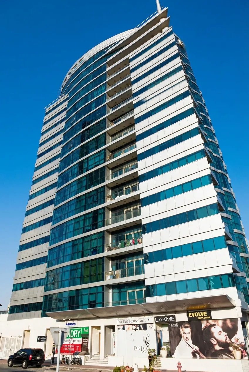 Amaris Tower в районе JVC (Джумейра Вилладж Серкл) — фото 1