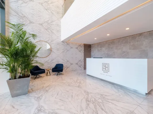 Bloom Soho Square — лобби