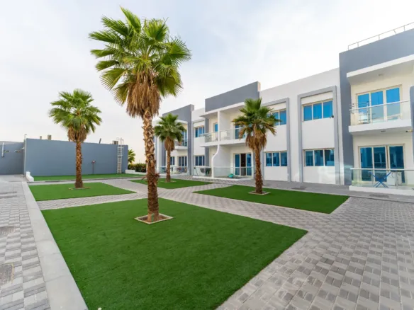 Dezire South — территория комплекса