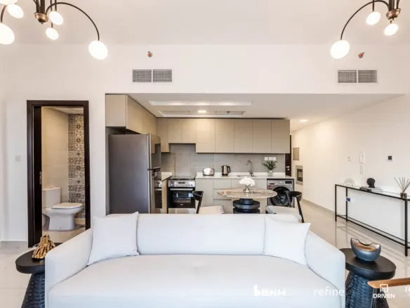 Equiti Apartments — кухня-гостиная, фото 10