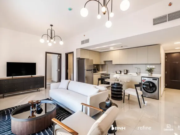 Equiti Apartments — кухня-гостиная, фото 7