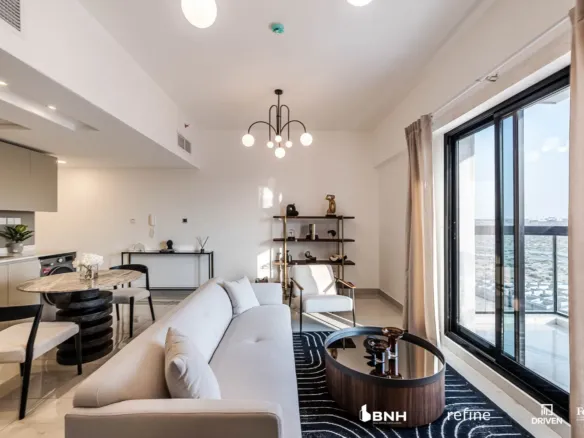 Equiti Apartments — гостиная