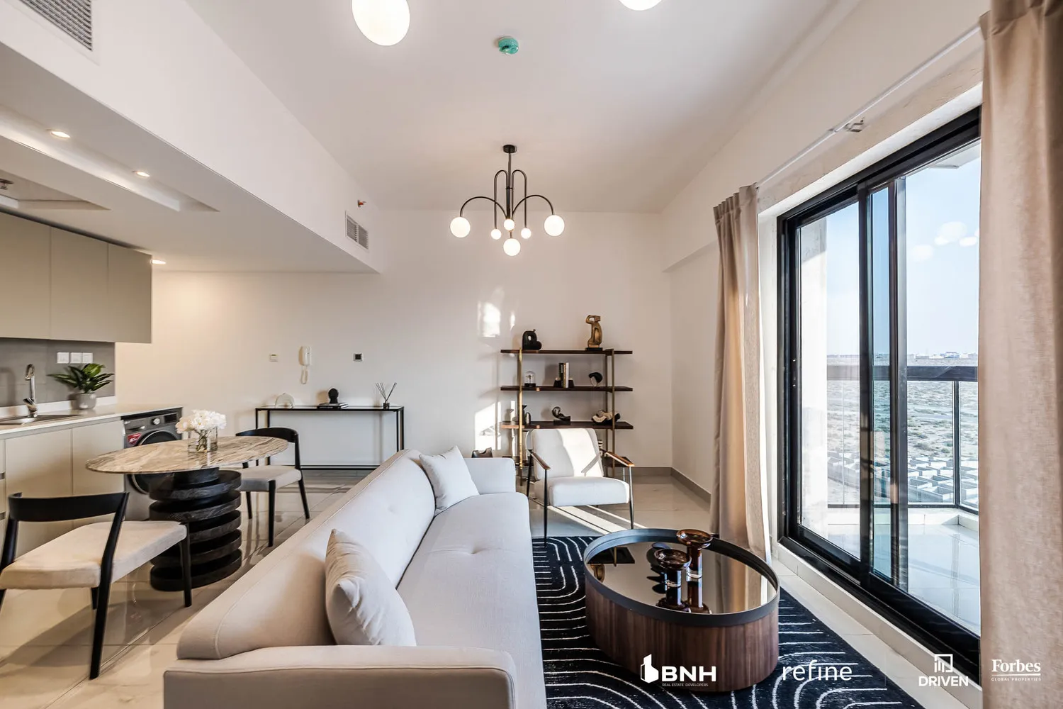 Equiti Apartments — гостиная
