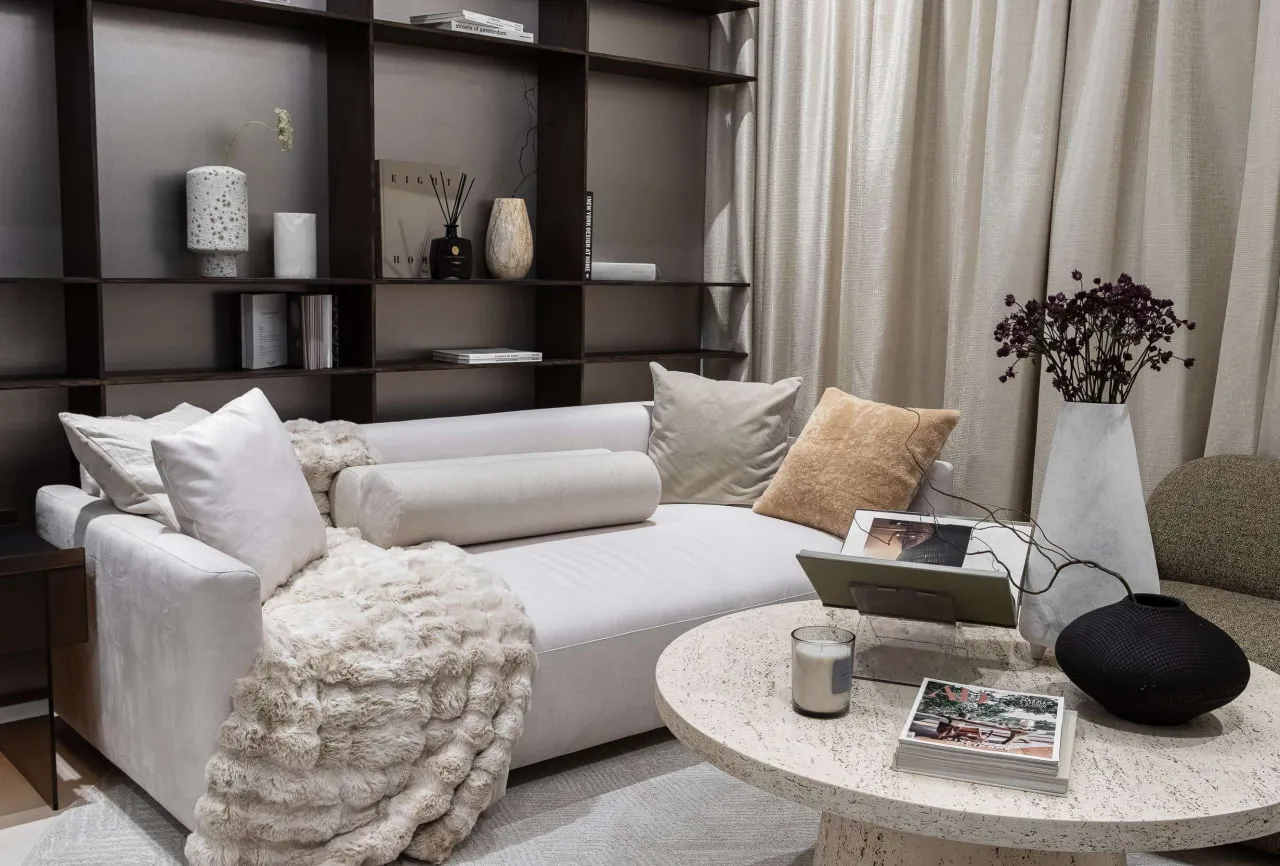 EVERGR1N House 2 — интерьер гостиной
