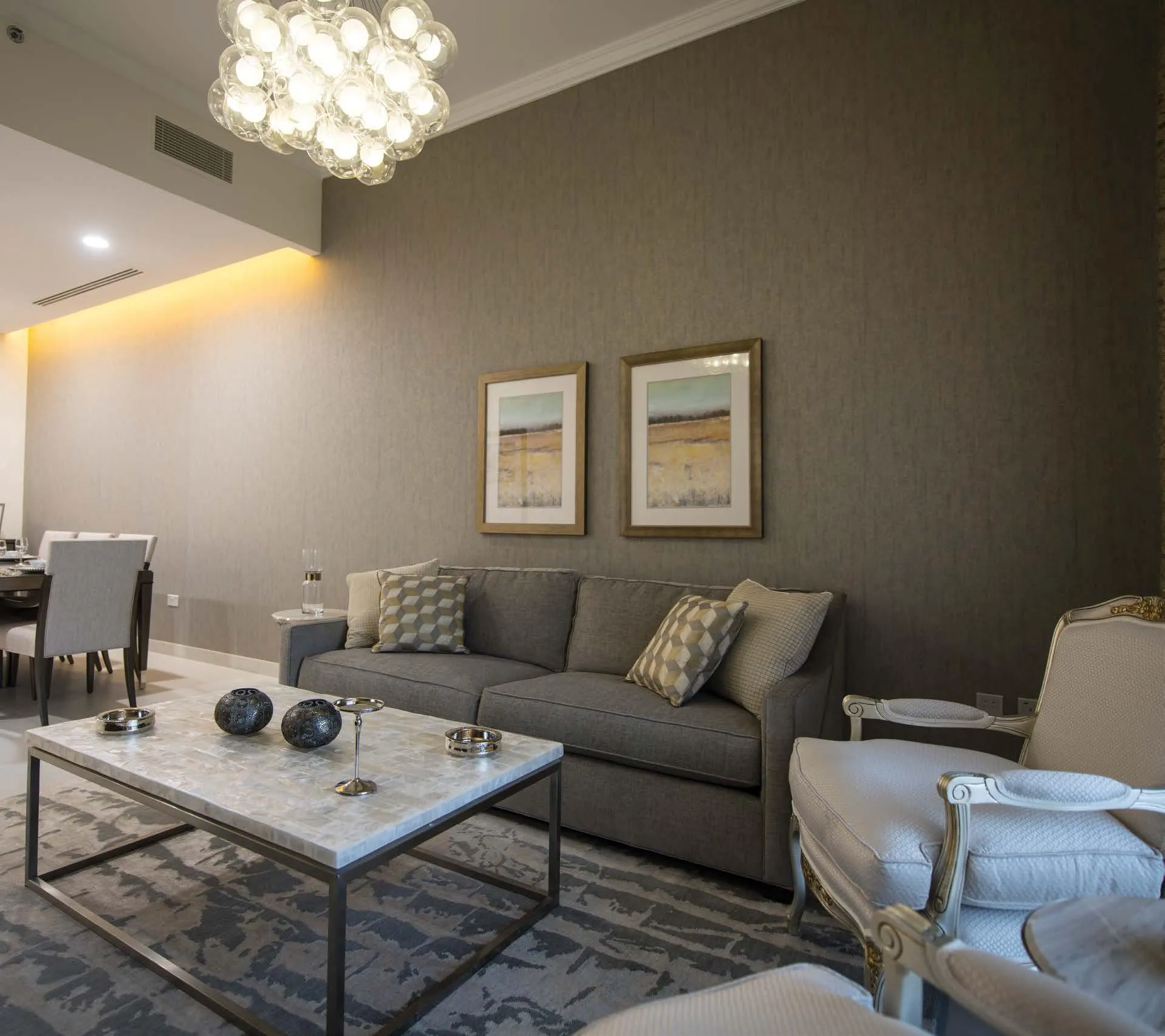 Janayen Avenue — интерьер гостиной, фото 8