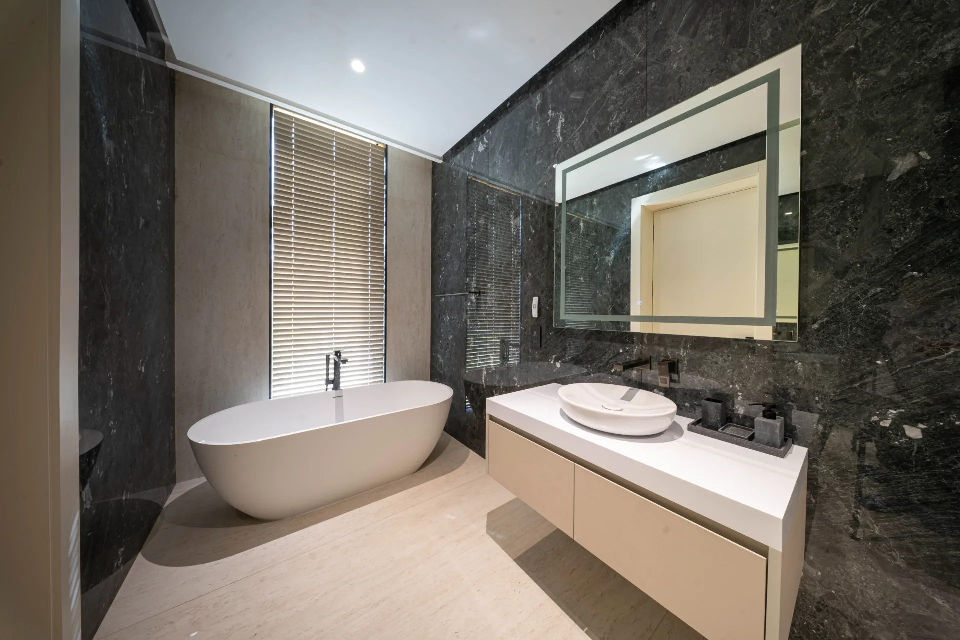 Kaia Villa by Atara Development — ванная комната, фото 10