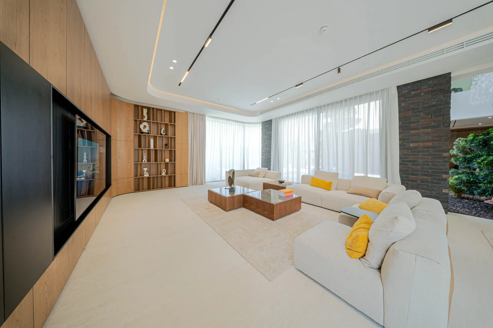 Kaia Villa by Atara Development — интерьер гостиной