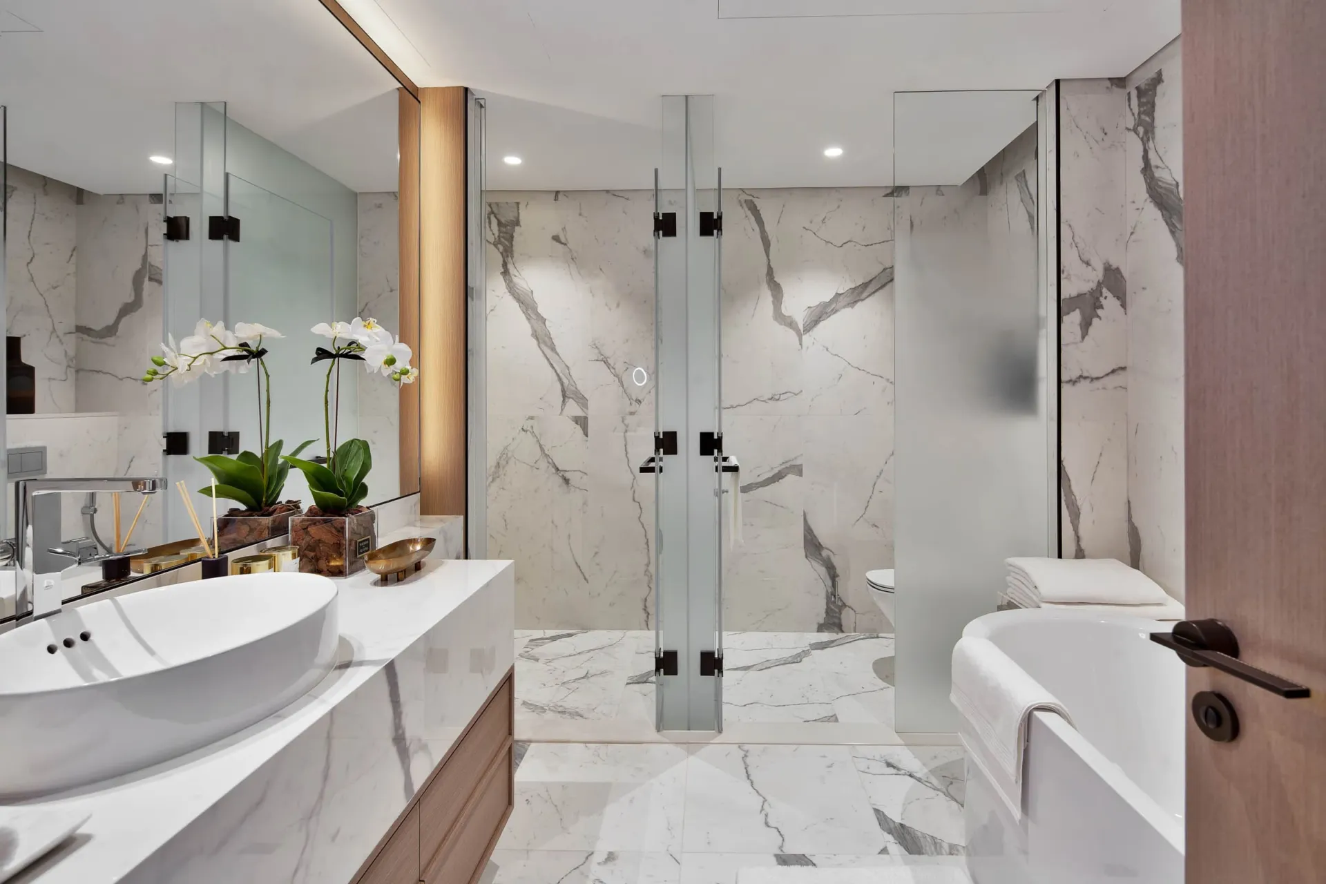 One Za’abeel Residences — ванная комната
