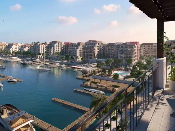 Port De La Mer — вид на комплекс