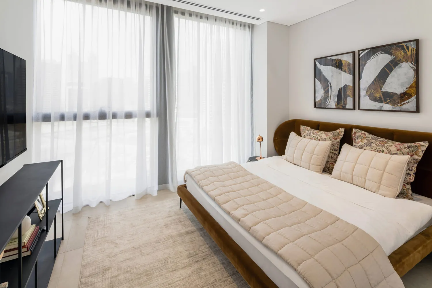 Residence 110 — спальня