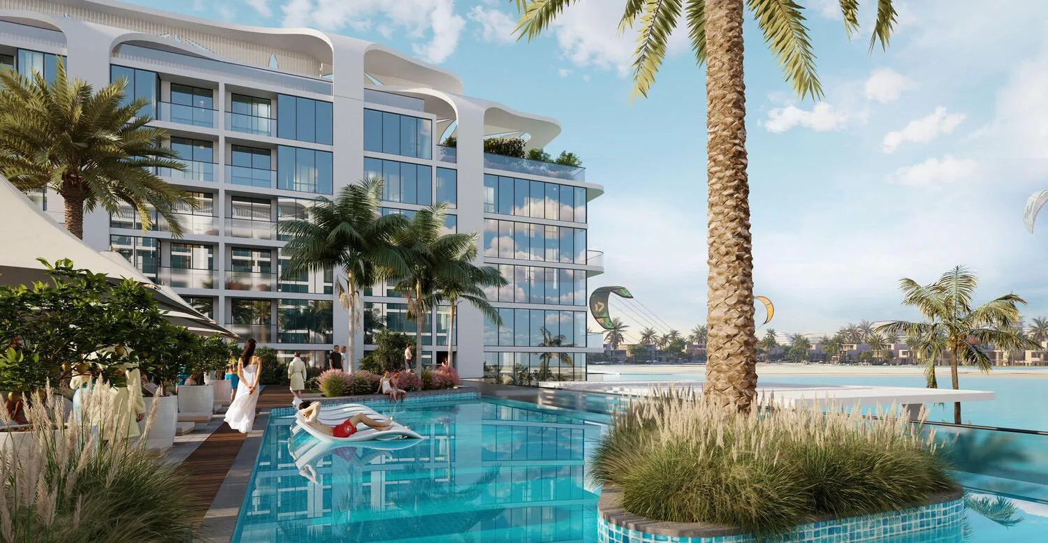 Starline Beach Residences — бассейн