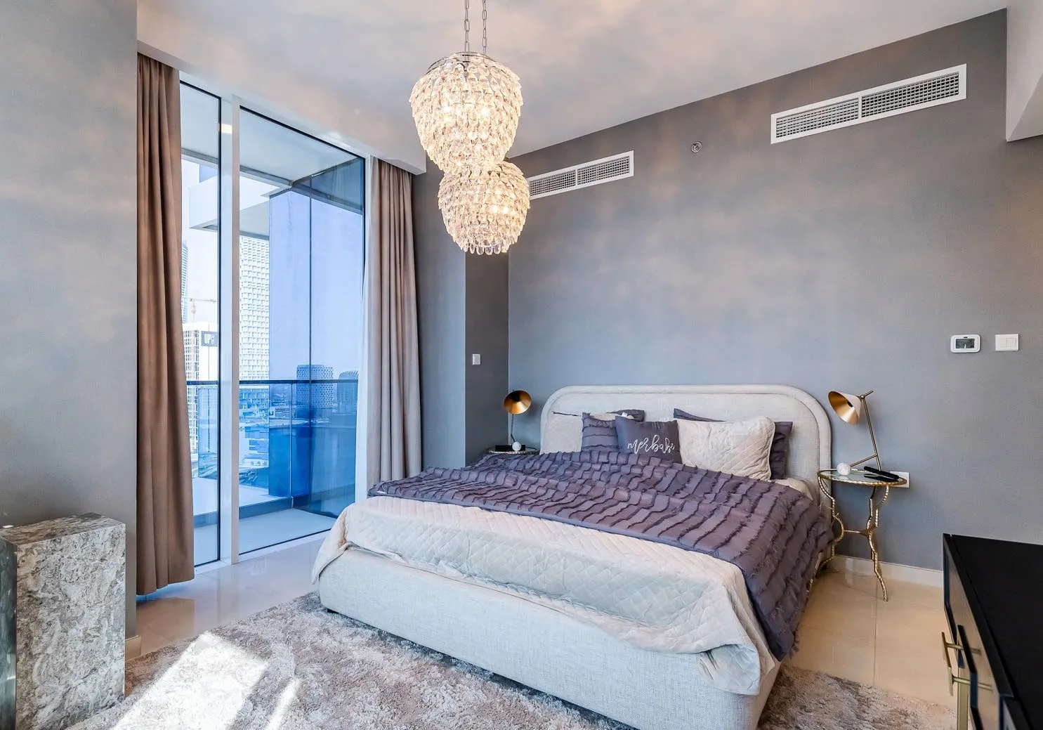 The Waves Business Bay — спальня