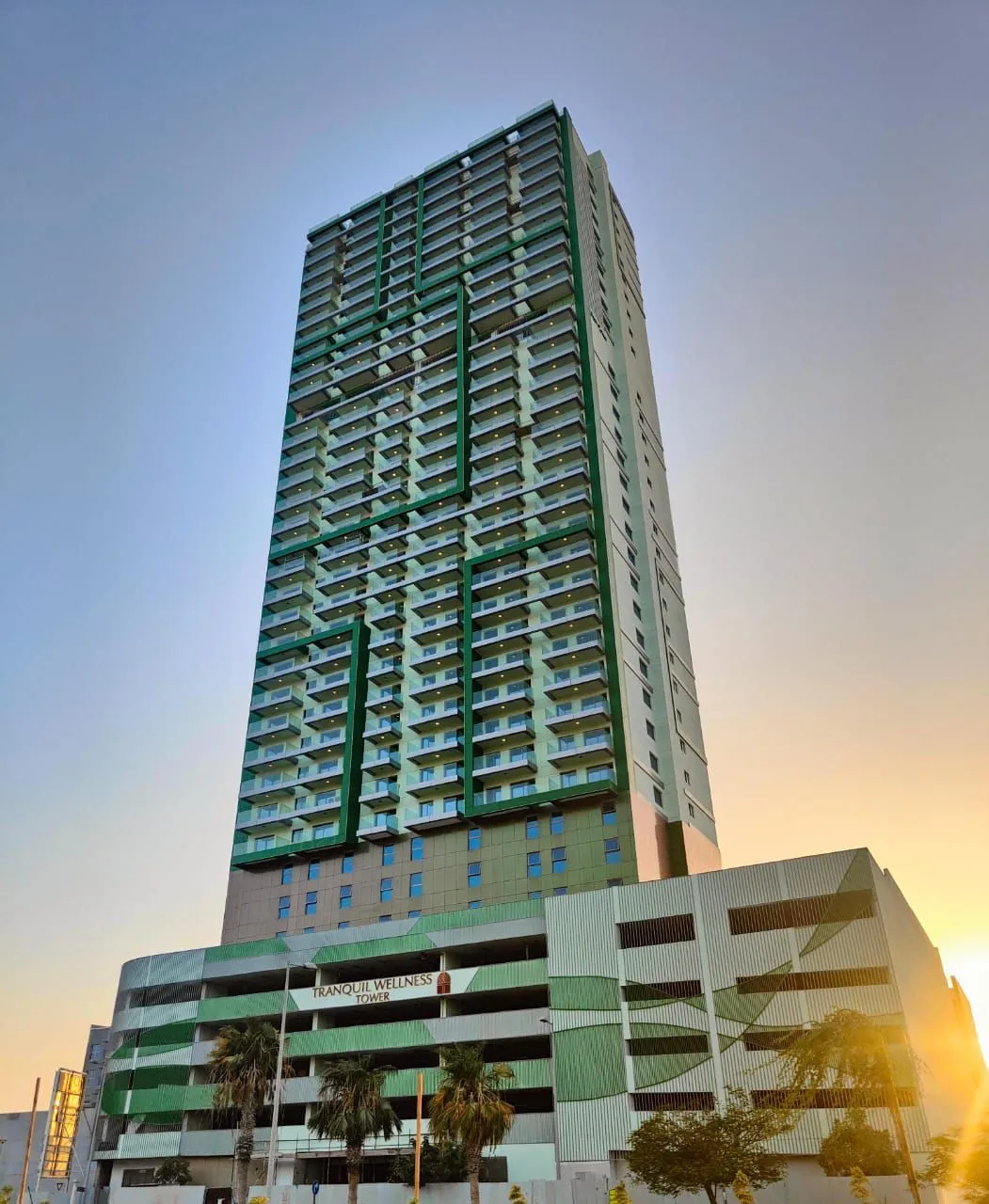 Tranquil Wellness Tower в районе JVT (Джумейра Вилладж Трайангл) — фото 1