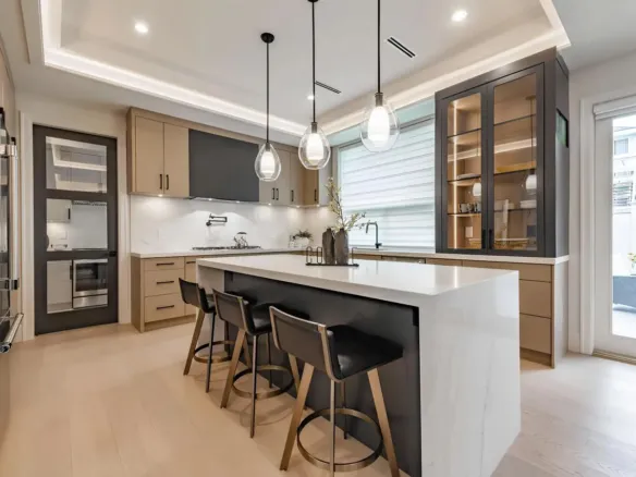 Triana Residences — кухня